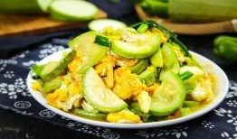 角瓜太多怎么吃,角瓜太多怎么办？多样美味吃法大揭秘