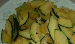 农村吃瓜的的视频,欢乐时光里的乡村生活剪影