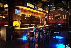 故里音乐酒吧吃瓜视频,一场吃瓜视频引发的狂欢之夜