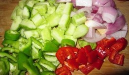 洋葱能和福寿瓜一起吃吗,洋葱与福寿瓜的搭配食用探讨