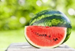 田小野莫西吃瓜,揭秘娱乐圈背后的秘密