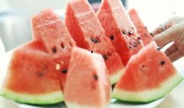 这大晚上的 吃瓜,揭秘娱乐圈最新热点