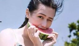 女孩儿吃瓜头像,女孩儿吃瓜头像背后的故事