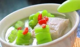 吃瓜瘦肉汤,养生美味两不误的汤品秘籍