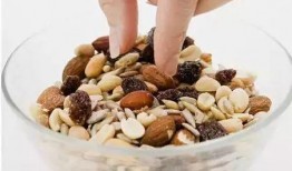 高中生放松吃瓜,吃瓜解压，青春畅享